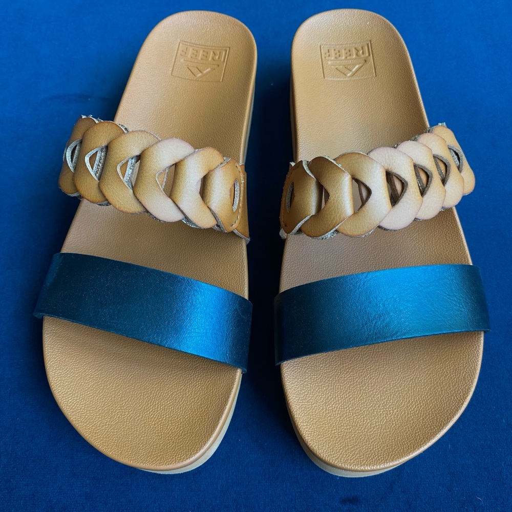 Reef Tan and Black Braided Slide Sandals